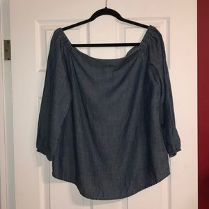 Chico’s size 1 NWT OTS denim top